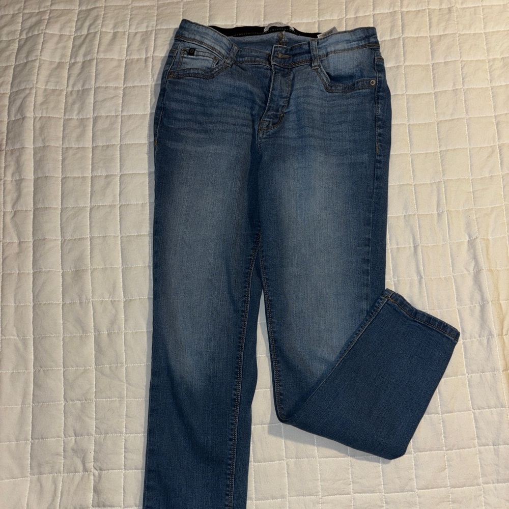 Women's Skinny Stretch Jeans in Faded Blue